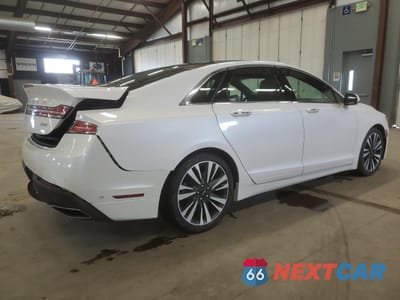 Trzecie zdjęcie samochodu z tyłu: 2018 LINCOLN MKZ RESERVE VIN:3LN6L5EC0JR609569 - miniatura