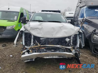 Piąte zdjęcie samochodu w środku: 2023 FORD F350 SUPER DUTY VIN:1FD8W3HT2PEE01379 - miniatura