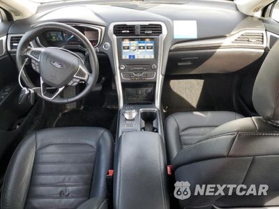 Zdjęcie 8 z 13 samochodu: 2018 FORD FUSION SE HYBRID VIN:3FA6P0LU8JR171977 - miniatura