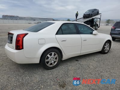 Trzecie zdjęcie samochodu z tyłu: 2003 CADILLAC CTS VIN:1G6DM57N430171166 - miniatura