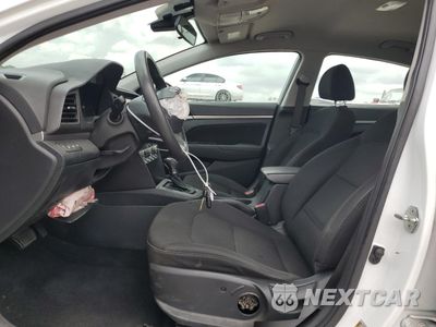 Zdjęcie 7 z 14 samochodu: 2020 HYUNDAI ELANTRA SEL VIN:5NPD84LF7LH525694 - miniatura