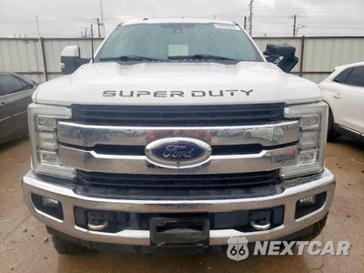 Piąte zdjęcie samochodu w środku: 2018 FORD F250 SUPER DUTY VIN:1FT7W2BT7JEB81117 - miniatura