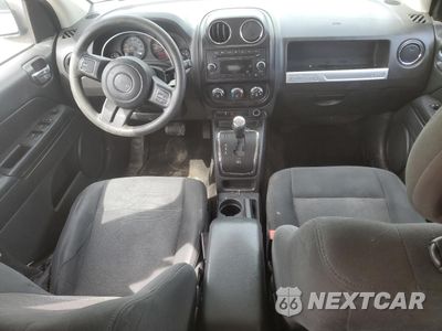 Zdjęcie 8 z 15 samochodu: 2015 JEEP COMPASS SPORT VIN:1C4NJCBB8FD110895 - miniatura