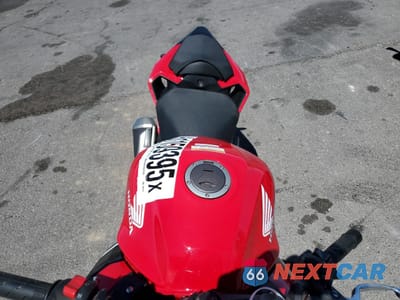 Piąte zdjęcie samochodu w środku: 2023 HONDA CBR500 RA VIN:MLHPC6255P5401412 - miniatura