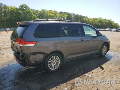 Trzecie zdjęcie samochodu z tyłu: 2014 TOYOTA SIENNA XLE VIN:5TDYK3DC0ES486882 - miniatura