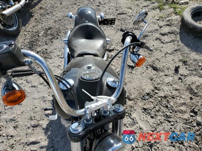 Piąte zdjęcie samochodu w środku: 2016 HARLEY-DAVIDSON FXDB DYNA STREET BOB VIN:1HD1GXM15GC324676 - miniatura