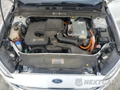 Zdjęcie 11 z 12 samochodu: 2017 FORD FUSION SE HYBRID VIN:3FA6P0LU1HR409615 - miniatura