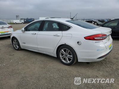 Drugie zdjęcie samochodu z przodu: 2018 FORD FUSION SE HYBRID VIN:3FA6P0LU5JR118699 - miniatura