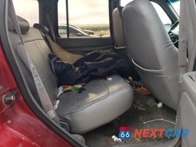 Zdjęcie 10 z 12 samochodu: 1995 FORD EXPLORER VIN:1FMDU34XXSZB91161 - miniatura