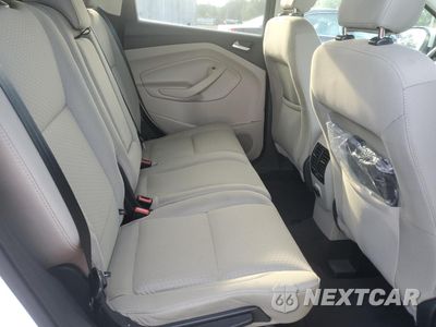 Zdjęcie 10 z 13 samochodu: 2019 FORD ESCAPE SE VIN:1FMCU0GD5KUB94784 - miniatura