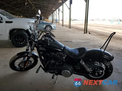 Trzecie zdjęcie samochodu z tyłu: 2015 HARLEY-DAVIDSON FXDB DYNA STREET BOB VIN:1HD1GXM11FC320459 - miniatura
