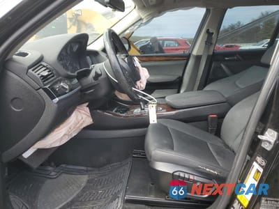 Zdjęcie 7 z 13 samochodu: 2015 BMW X3 XDRIVE28I VIN:5UXWX9C55F0D49957 - miniatura