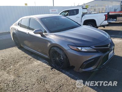 Czwarte zdjęcie samochodu z boku: 2024 TOYOTA CAMRY XSE VIN:4T1K31AK9RU072726 - miniatura