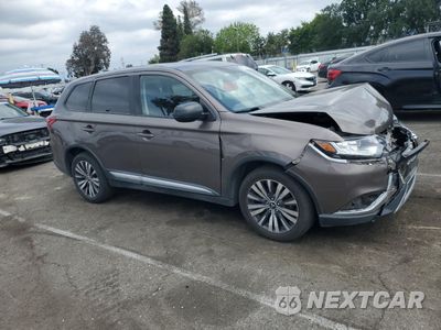 Czwarte zdjęcie samochodu z boku: 2019 MITSUBISHI OUTLANDER ES VIN:JA4AD2A32KZ007750 - miniatura