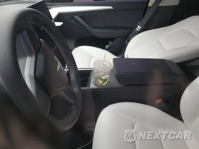 Zdjęcie 7 z 14 samochodu: 2023 TESLA MODEL Y VIN:7SAYGDEEXPF750806 - miniatura