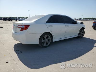 Trzecie zdjęcie samochodu z tyłu: 2012 TOYOTA CAMRY SE VIN:4T1BK1FKXCU512326 - miniatura