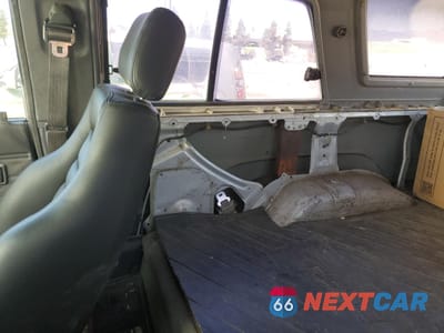 Zdjęcie 10 z 12 samochodu: 1989 TOYOTA 4RUNNER RN60 VIN:JT4RN62D1K0240267 - miniatura