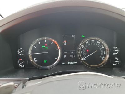 Zdjęcie 9 z 16 samochodu: 2020 LEXUS LX 570 VIN:JTJDY7AX4L4313741 - miniatura