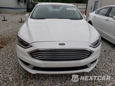 Piąte zdjęcie samochodu w środku: 2018 FORD FUSION SE HYBRID VIN:3FA6P0LU3JR171756 - miniatura
