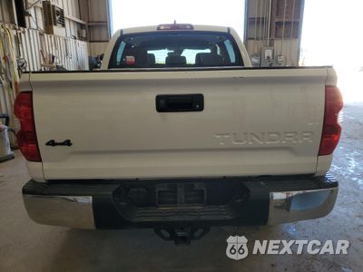 Zdjęcie 6 z 12 samochodu: 2020 TOYOTA TUNDRA CREWMAX SR5 VIN:5TSDY5F14LX898816 - miniatura