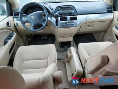 Zdjęcie 8 z 13 samochodu: 2005 HONDA ODYSSEY EX VIN:5FNRL38415B023674 - miniatura