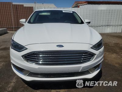 Piąte zdjęcie samochodu w środku: 2018 FORD FUSION SE HYBRID VIN:3FA6P0LU1JR278627 - miniatura