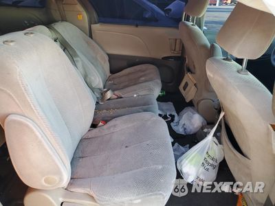 Zdjęcie 11 z 14 samochodu: 2011 TOYOTA SIENNA LE VIN:5TDKK3DC8BS117043 - miniatura