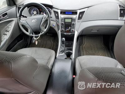 Zdjęcie 8 z 12 samochodu: 2011 HYUNDAI SONATA SE VIN:5NPEC4AC7BH000323 - miniatura