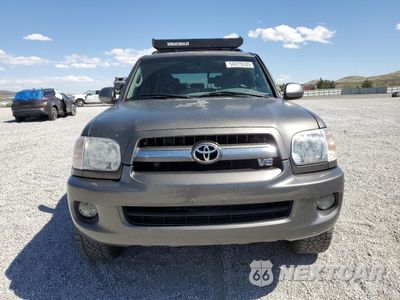 Piąte zdjęcie samochodu w środku: 2005 TOYOTA SEQUOIA SR5 VIN:5TDBT44AX5S239540 - miniatura