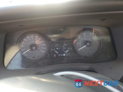 Zdjęcie 9 z 12 samochodu: 2007 MERCURY GRAND MARQUIS LS VIN:2MEFM75V77X625307 - miniatura
