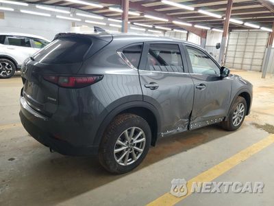 Trzecie zdjęcie samochodu z tyłu: 2023 MAZDA CX-5 SELECT VIN:JM3KFBBMXP0209427 - miniatura