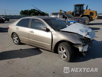 Czwarte zdjęcie samochodu z boku: 2005 HONDA ACCORD EX VIN:1HGCM56875A044723 - miniatura