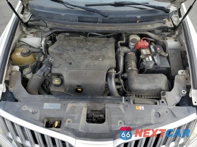 Zdjęcie 13 z 15 samochodu: 2011 LINCOLN MKT VIN:2LMHJ5AT1BBJ50674 - miniatura