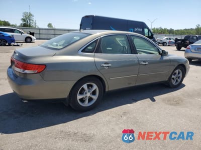 Trzecie zdjęcie samochodu z tyłu: 2007 HYUNDAI AZERA GLS VIN:KMHFC46D67A236932 - miniatura