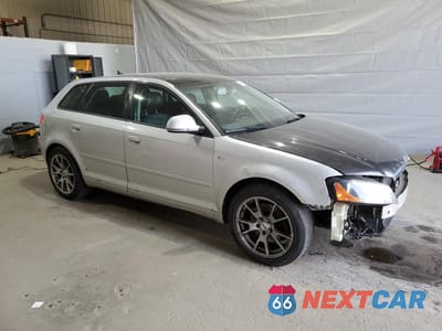 Czwarte zdjęcie samochodu z boku: 2010 AUDI A3 PREMIUM PLUS VIN:WAUMFAFM7AA033666 - miniatura