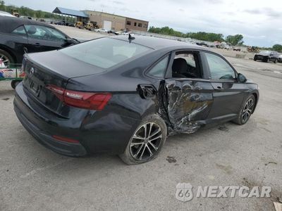 Trzecie zdjęcie samochodu z tyłu: 2023 VOLKSWAGEN JETTA SPORT VIN:3VWBM7BU1PM026567 - miniatura