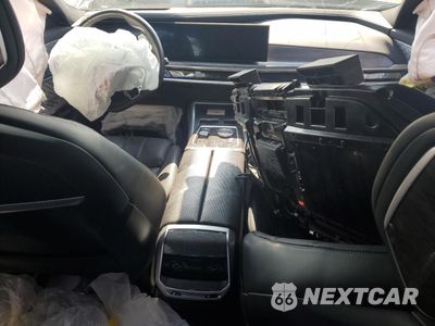 Zdjęcie 8 z 13 samochodu: 2023 BMW 740 I VIN:WBA23EH0XPCL69925 - miniatura
