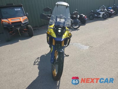 Drugie zdjęcie samochodu z przodu: 2023 SUZUKI DL800DE RC VIN:JS1EM12B5P7100864 - miniatura