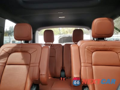 Zdjęcie 10 z 16 samochodu: 2025 LINCOLN AVIATOR RESERVE VIN:5LM5J7XC6SGL05792 - miniatura