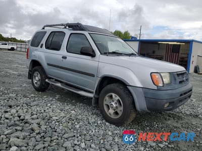 Czwarte zdjęcie samochodu z boku: 2000 NISSAN XTERRA XE VIN:5N1ED28T8YC579426 - miniatura