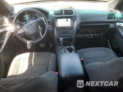 Zdjęcie 8 z 13 samochodu: 2017 FORD EXPLORER XLT VIN:1FM5K7DH4HGB06863 - miniatura