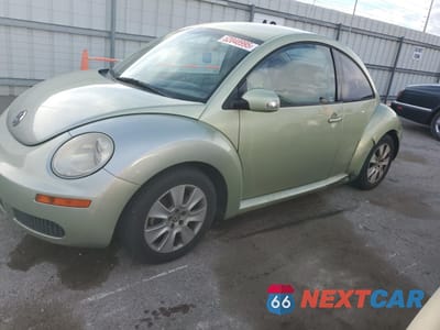 2008 VOLKSWAGEN NEW BEETLE S 3VWPG31C08M524341 - główne zdjęcie licytacji z USA - miniatura