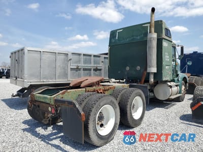 Czwarte zdjęcie samochodu z boku: 1997 INTERNATIONAL 9200 SEMI TRUCK VIN:2HSFMAHR9VC029270 - miniatura
