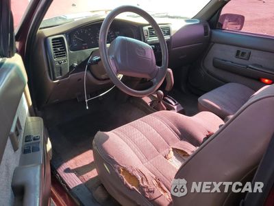 Zdjęcie 8 z 14 samochodu: 1997 TOYOTA TACOMA XTRACAB VIN:4TAWN72N9VZ225223 - miniatura
