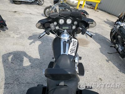 Zdjęcie 6 z 9 samochodu: 2010 HARLEY-DAVIDSON FLHX VIN:1HD1KB410AB623393 - miniatura