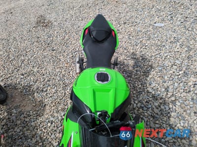Piąte zdjęcie samochodu w środku: 2023 KAWASAKI ZX1002 M VIN:JKBZXVM1XPA004490 - miniatura