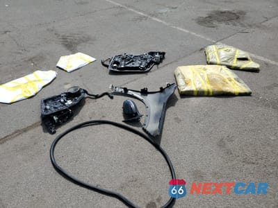 Zdjęcie 13 z 15 samochodu: 2021 MERCEDES-BENZ GLA 250 4MATIC VIN:W1N4N4HB8MJ211505 - miniatura