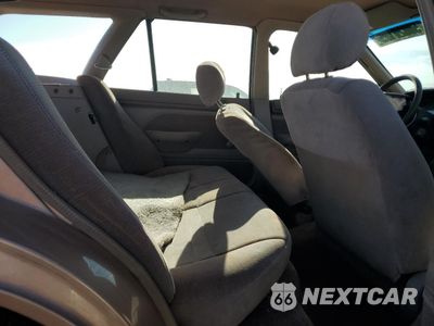 Zdjęcie 10 z 14 samochodu: 1994 FORD ESCORT LX VIN:3FARP15J6RR162793 - miniatura