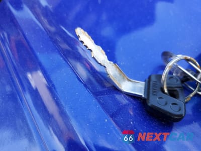 Zdjęcie 8 z 10 samochodu: 2022 YAMAHA YZFR7 VIN:JYARM38E3NA000343 - miniatura