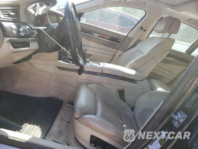 Zdjęcie 7 z 12 samochodu: 2011 BMW 750 XI VIN:WBAKC6C50BC394043 - miniatura